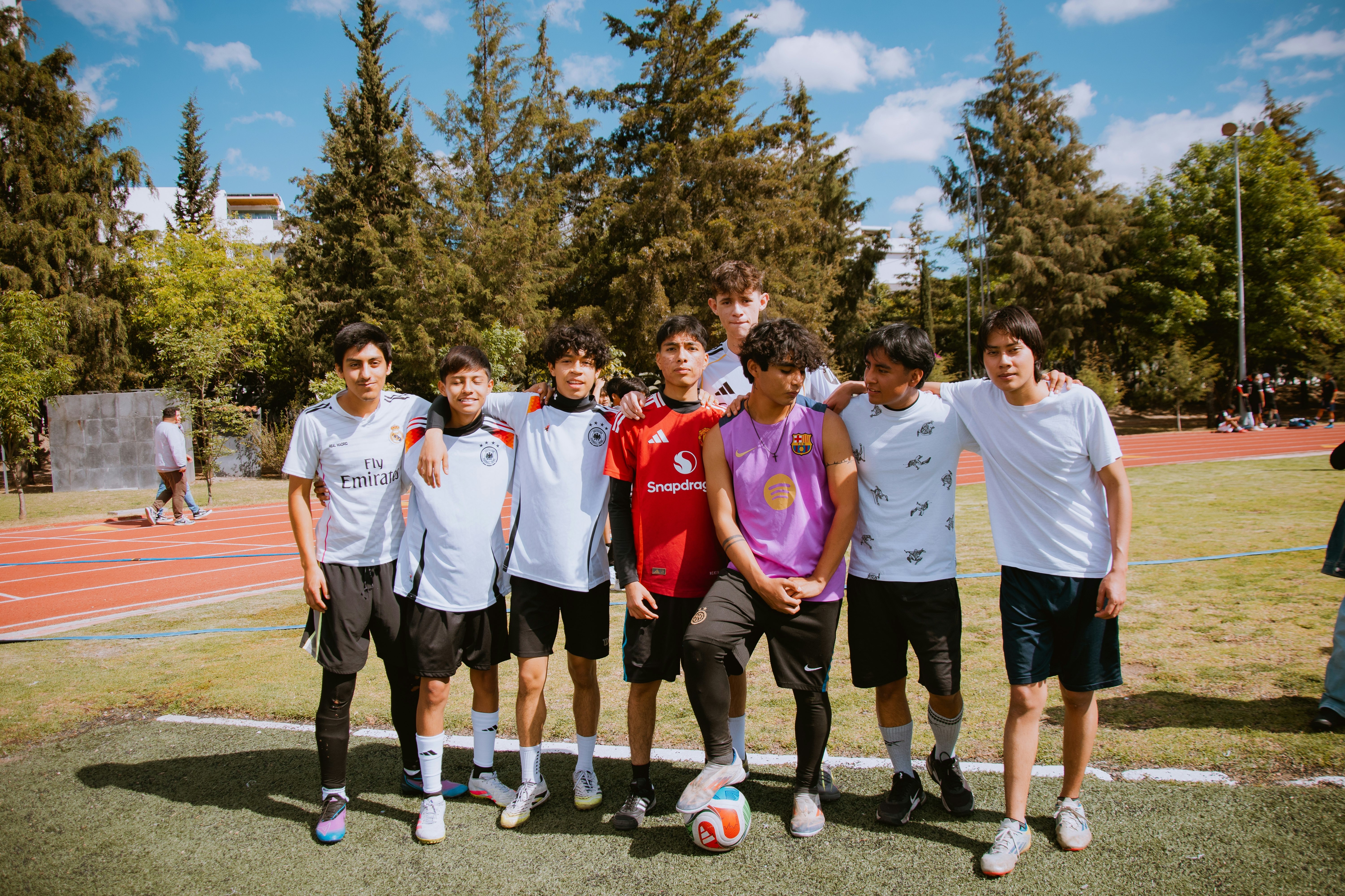 对手主教练无奈摇头